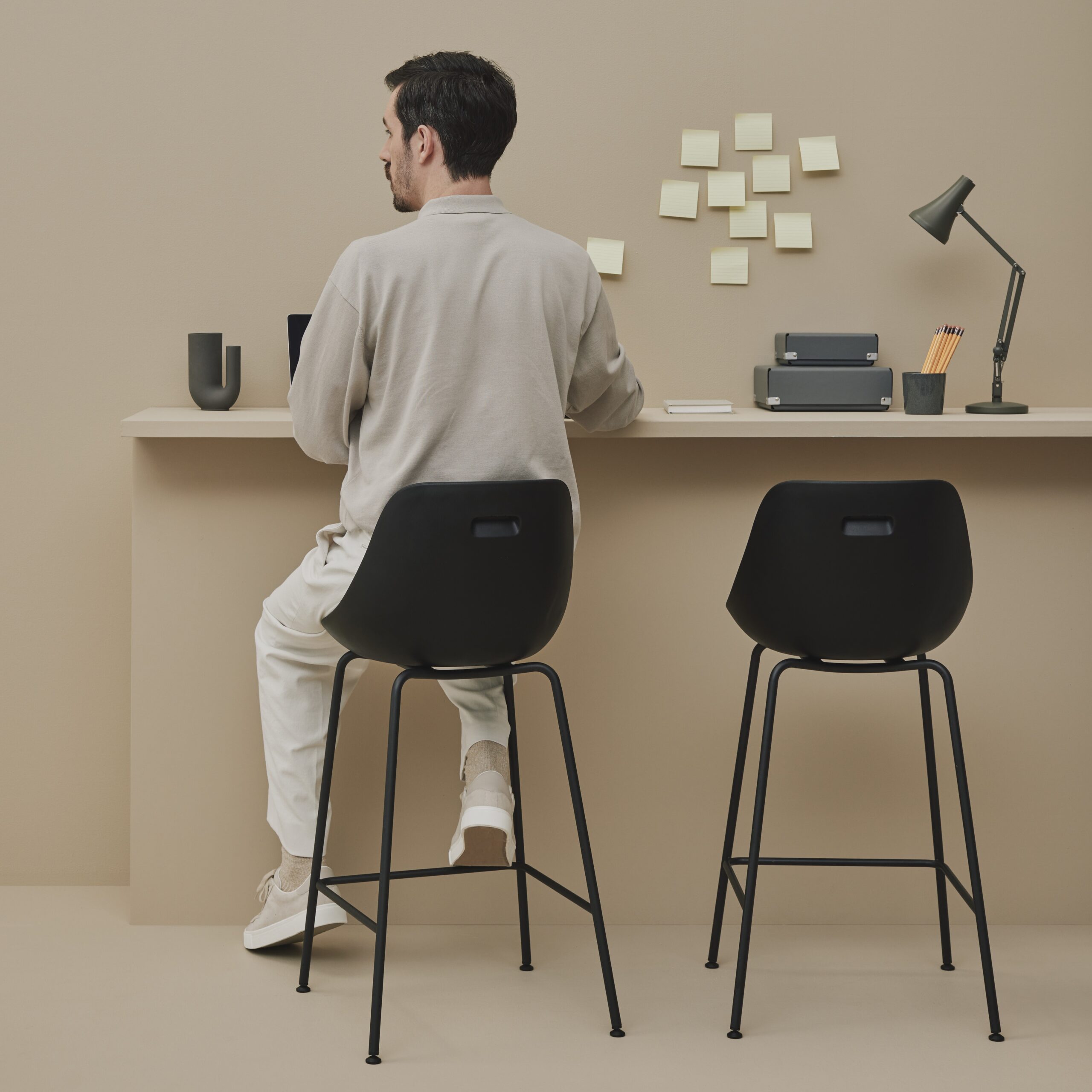 KURA CHAIR Medium イメージ画像06